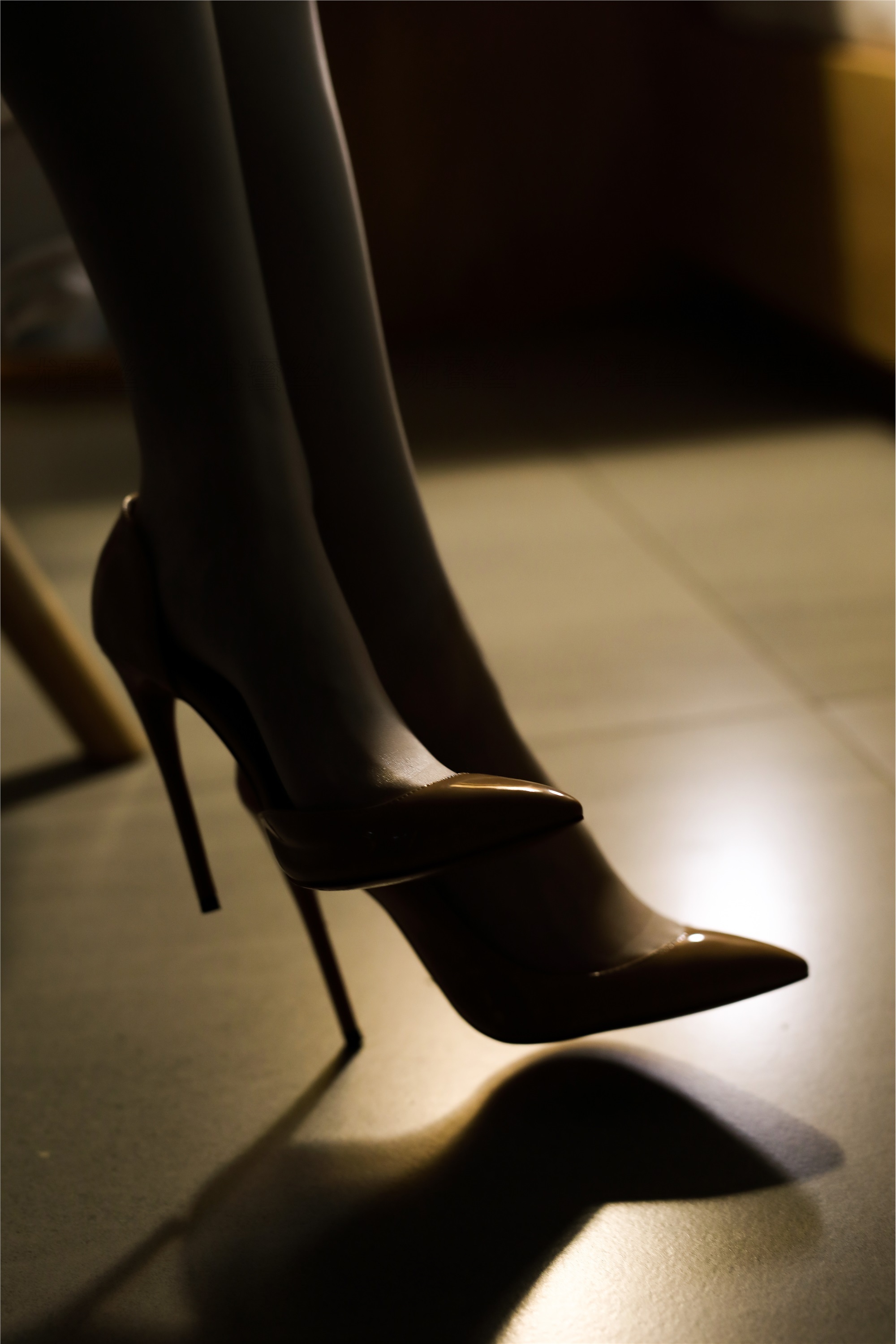 尤蜜丝 穿搭写真 NO.022